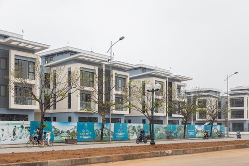 Vì sao giá nhà liền kề, biệt thự ở Hà Nội giảm?