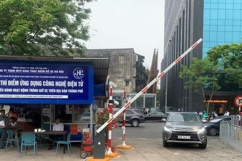 Hà Nội: Gần 490 điểm trông giữ xe không sử dụng tiền mặt