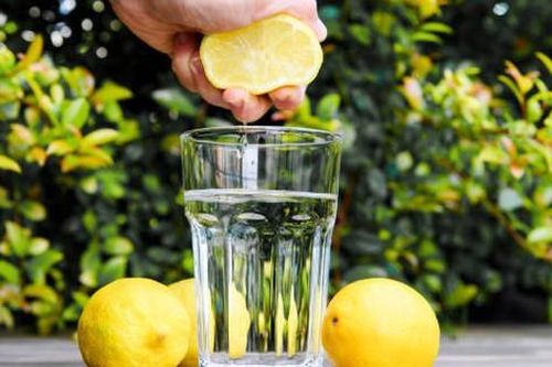 Sự thật về phương pháp thải độc bằng nước cốt chanh