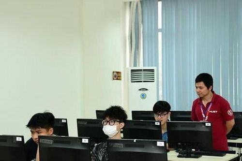 Học sinh Nghệ An dẫn đầu Top 10 thí sinh điểm cao nhất kỳ thi Đánh giá tư duy đợt cuối