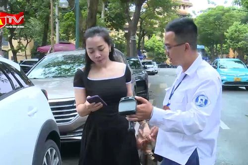 Gần 490 điểm trông giữ xe ở Hà Nội không thu tiền mặt