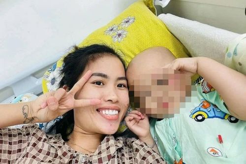 Động thái mới nhất của mẹ bé Bắp
