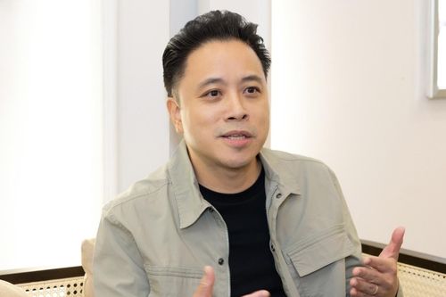 'Thám tử Kiên' tạm vượt 'Lật mặt 8'
