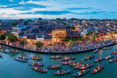 Du lịch tiếp tục là điểm sáng trên bản đồ tăng trưởng