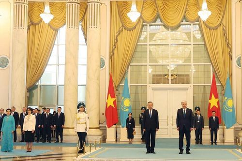 Hình ảnh Lễ đón Tổng Bí thư Tô Lâm và Phu nhân thăm cấp Nhà nước Cộng hòa Kazakhstan