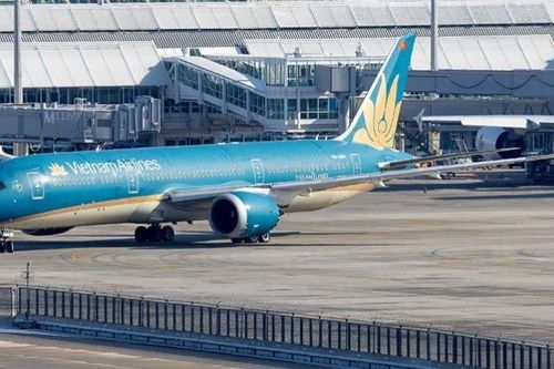 Máy bay Vietnam Airlines hạ cánh xuống Thổ Nhĩ Kỳ cấp cứu hành khách