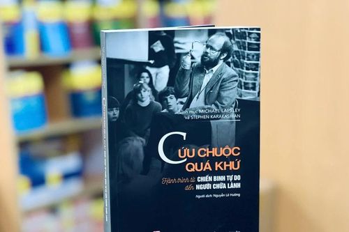 Cuốn hồi ký chữa lành của chiến binh tự do