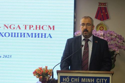 Họp mặt kỷ niệm 80 năm Ngày Chiến thắng 9-5