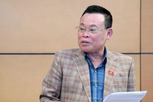Gần 600 loại sữa giả bán tràn lan: Ai chịu trách nhiệm?