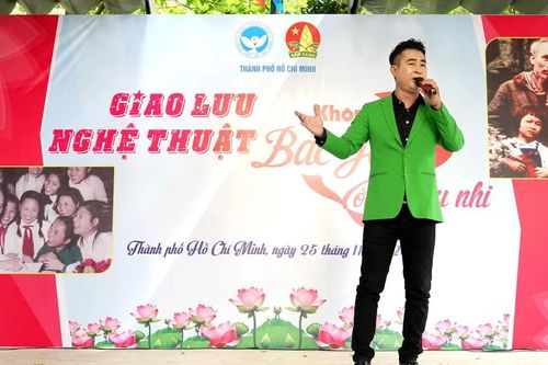Nhạc sĩ - ca sĩ Lê Anh Tuấn tạo ấn tượng với 'Ánh dương soi sáng'