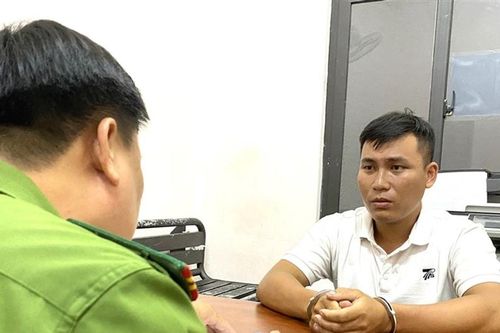 2 anh em ruột rủ nhau cướp tiệm vàng ở Tp. HCM khai gì tại cơ quan Công an?