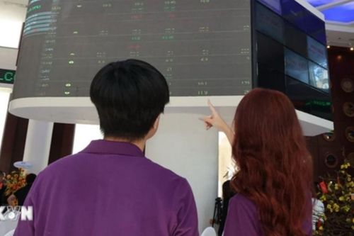 Nhiều tín hiệu tích cực trên thị trường chứng khoán trong ngày đầu vận hành hệ thống KRX