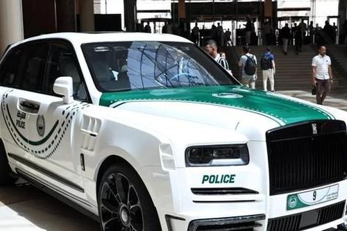 Dubai sử dụng Rolls-Royce Cullinan làm xe cảnh sát