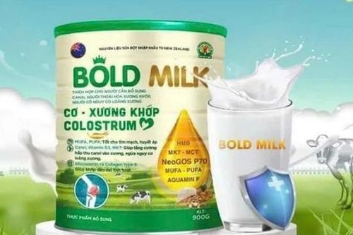 TPHCM phát hiện một nhà thuốc bán sữa giả