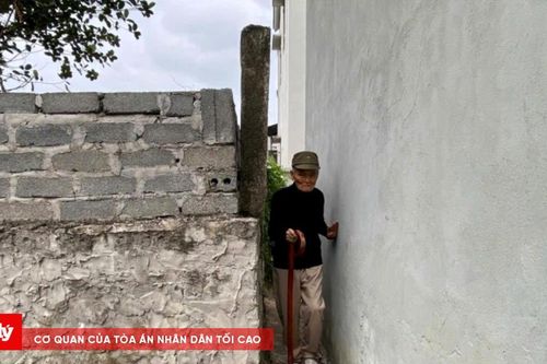 Quyết định cưỡng chế mở lại lối đi cho gia đình cựu chiến binh 90 tuổi