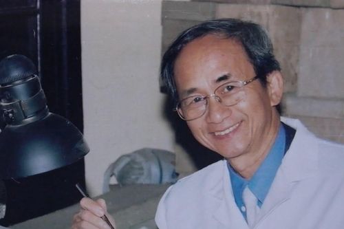 PGS.TS Nguyễn Lân Cường sống trọn vẹn như cách ông nhìn về những bộ xương cổ