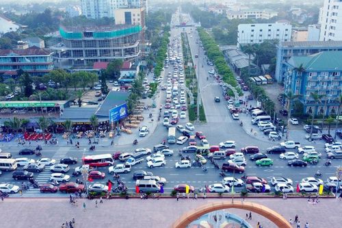 Rà soát, khắc phục những bất cập của dịch vụ du lịch biển Cửa Lò
