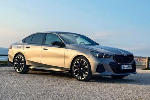 Top 10 xe điện tốt nhất thế giới năm 2025: BMW chiếm số đông