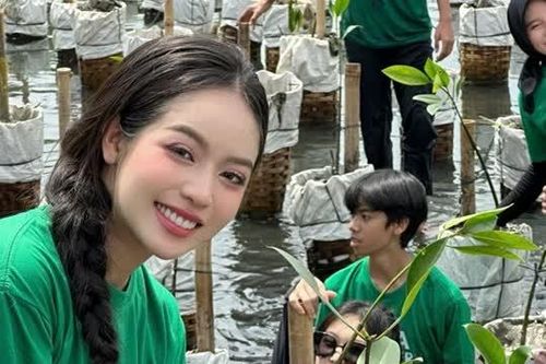 Vừa hồi phục sức khỏe, Hoa hậu Thanh Thủy tiếp tục tham gia hoạt động trồng cây tại Indonesia