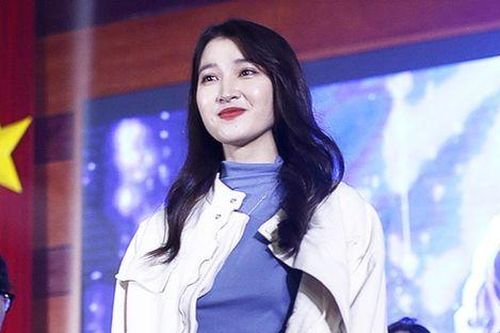 Bất ngờ với hình ảnh 18 tuổi của 'dâu tỷ phú' Phương Nhi