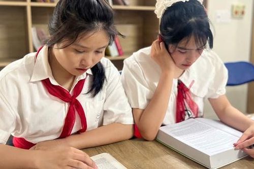 Thanh Hóa: Trao tặng công trình thư viện cho trẻ em khó khăn
