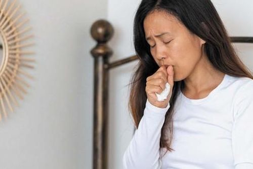 Cách phân biệt nhanh ho do viêm mũi dị ứng và ho do cảm lạnh