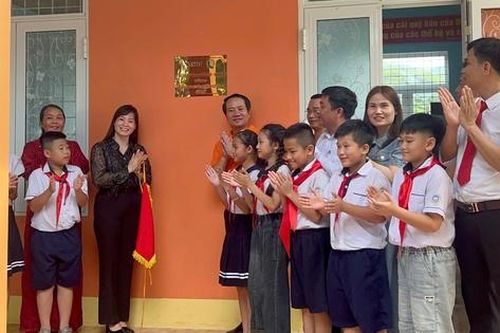 Hỗ trợ xây dựng thư viện cho trẻ em khó khăn tỉnh Quảng Bình