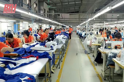 'Hàng Việt sang Mỹ' trước sức ép thuế quan