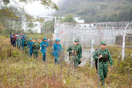 Tăng cường phối hợp giữ vững an ninh biên giới