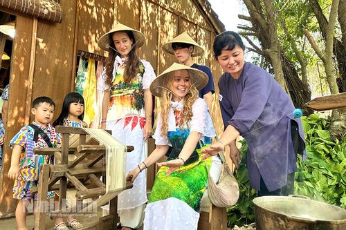 Sức hút du lịch bùng nổ từ những sự kiện văn hóa, thể thao rực rỡ dịp nghỉ lễ