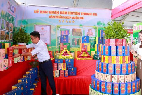 Nâng tầm sản phẩm chè Đất Tổ