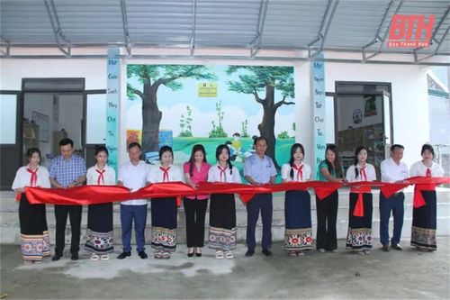 Khánh thành thư viện Trường THCS Vạn Xuân do Tập đoàn Xăng dầu Việt Nam tài trợ