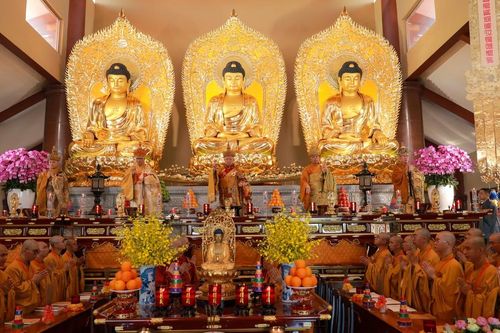 Đăng đàn chẩn tế cầu siêu chư anh hùng, liệt sĩ theo nghi lễ Phật giáo miền Nam