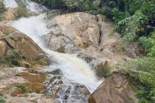 Thác Đăk Sing (Kon Tum): Tuyệt tác hoang sơ giữa đại ngàn!