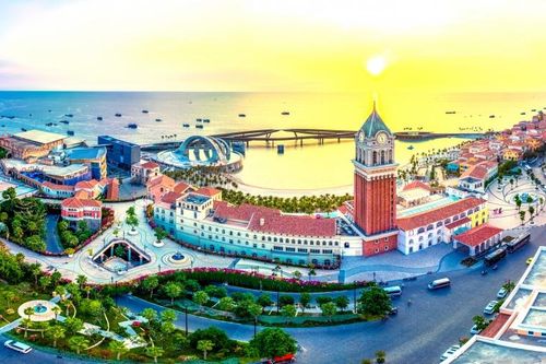 7,67 triệu lượt khách quốc tế đến Việt Nam trong 4 tháng đầu năm