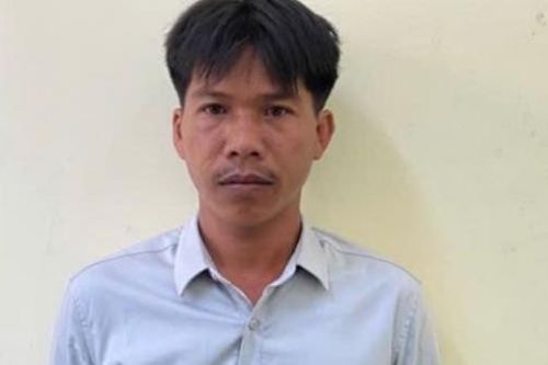 Bị xe tải gây bụi, gã thanh niên bắn tài xế trọng thương