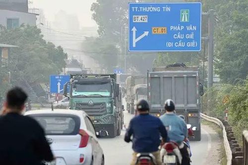 Người dân mong sớm nâng cấp đường 427 qua huyện Thường Tín