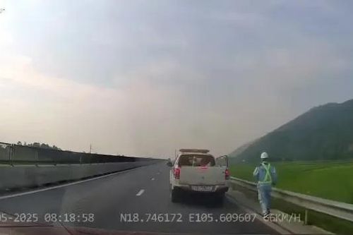 Cảnh báo nguy hiểm với các tình huống dừng xe trên đường