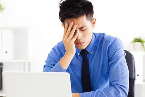 Chồng 'chán ngấy' vì vợ bốc mùi khó chịu