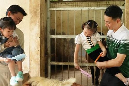 Bố Ơi, Mình Đi Đâu Thế?: Bố con Quách Ngọc Tuyên hội ngộ 'em bé Điện Biên'