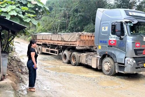 Cần sớm sửa chữa, nâng cấp quốc lộ 14D