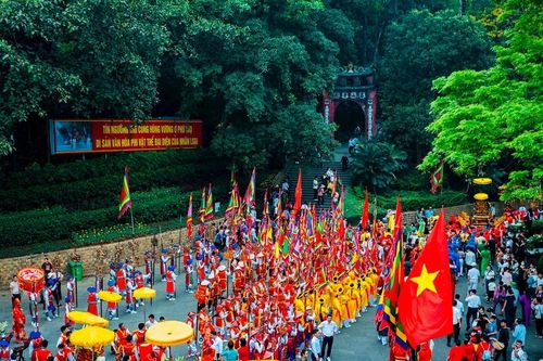 Phóng viên Báo Đại Đoàn Kết được tặng Bằng khen vì có thành tích trong dịp Lễ Giỗ Tổ Hùng Vương