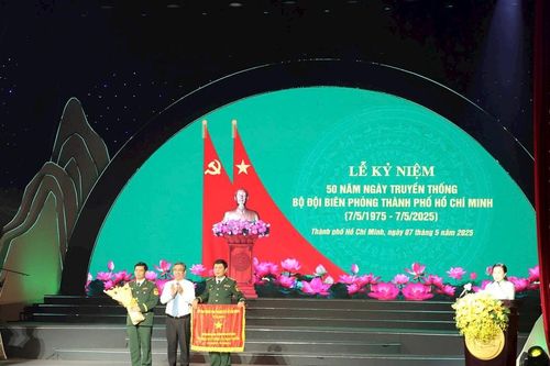 TP Hồ Chí Minh long trọng kỷ niệm 50 năm Ngày truyền thống Bộ đội Biên phòng