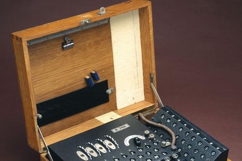 AI có thể giải mã Enigma 'trong tích tắc'