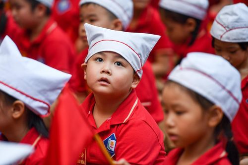 Thống nhất dạy 2 buổi/ngày miễn phí từ năm học tới