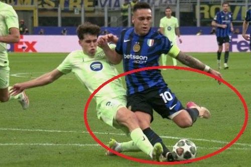 Barca có bị thổi oan penalty trước Inter?