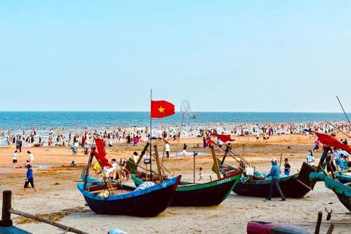 Thanh Hóa hụt hơi nếu 'đua' về khách ngoại