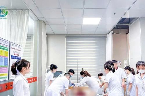 Cứu sống bệnh nhi 13 tuổi bị đuối nước nhập viện không có người nhà đi cùng