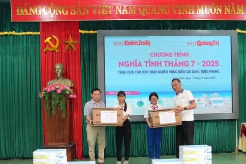 Hành trình tri ân 'Nghĩa tình tháng 7' trên mảnh đất thiêng Quảng Trị