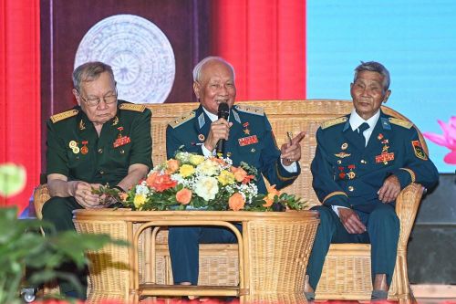 Lưới lửa phòng không vẽ nên trận 'Điện Biên Phủ trên không' huyền thoại